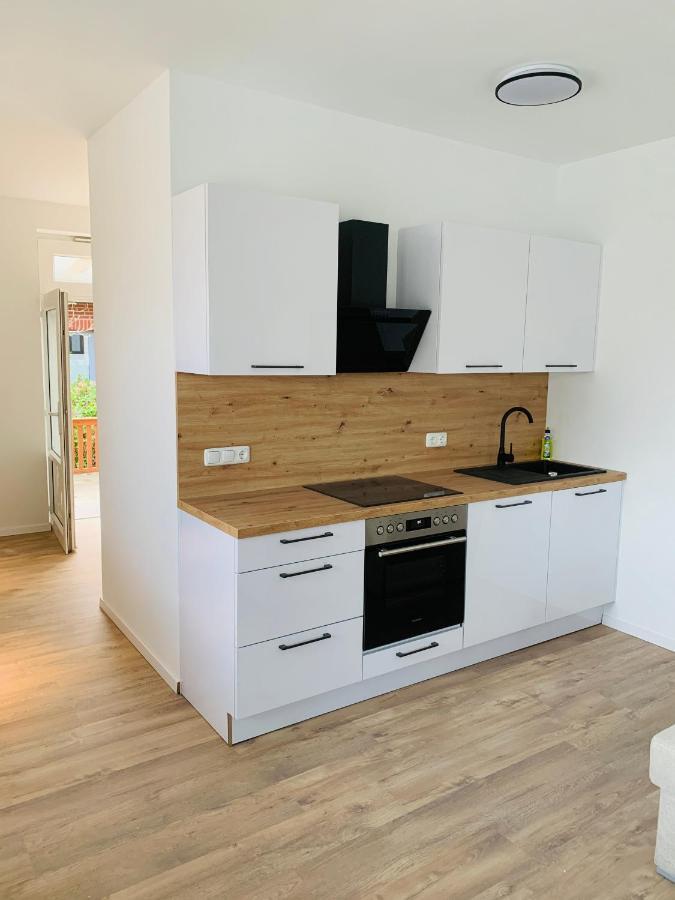 Feddersen Living Kernsanierte Ferienwohnungen - Gemuetlich - Netflix - Voll Ausgestattet - Zentral Brunsbuttel Exterior foto