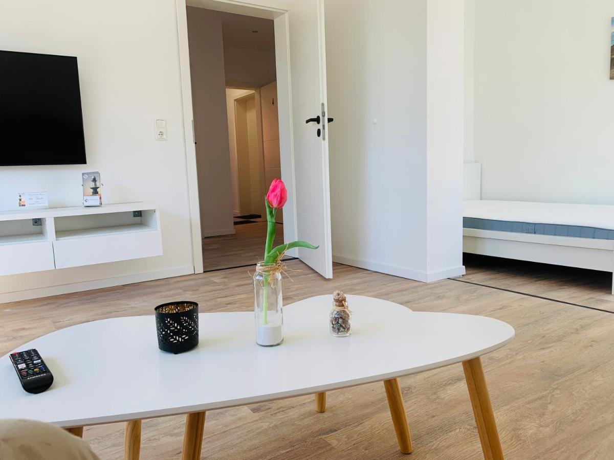 Feddersen Living Kernsanierte Ferienwohnungen - Gemuetlich - Netflix - Voll Ausgestattet - Zentral Brunsbuttel Exterior foto