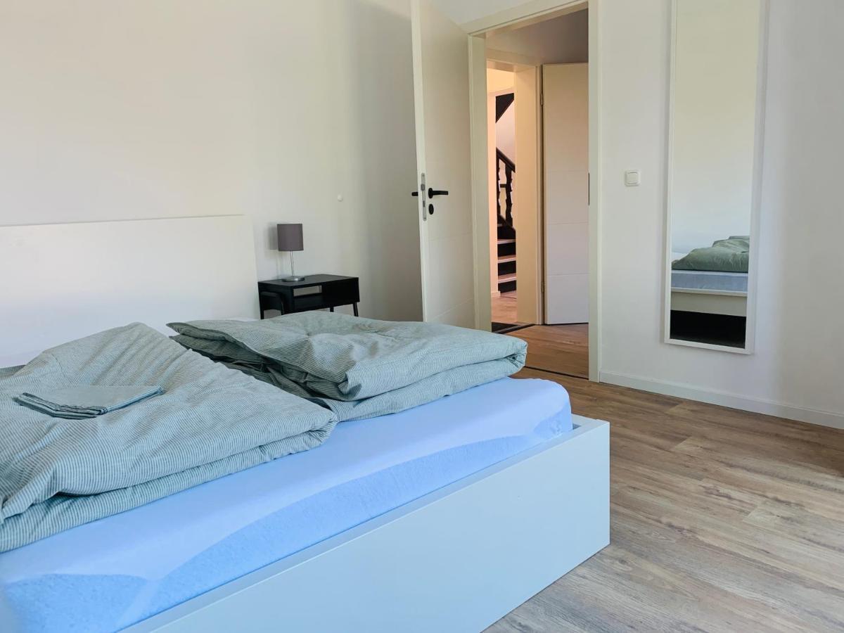 Feddersen Living Kernsanierte Ferienwohnungen - Gemuetlich - Netflix - Voll Ausgestattet - Zentral Brunsbuttel Exterior foto