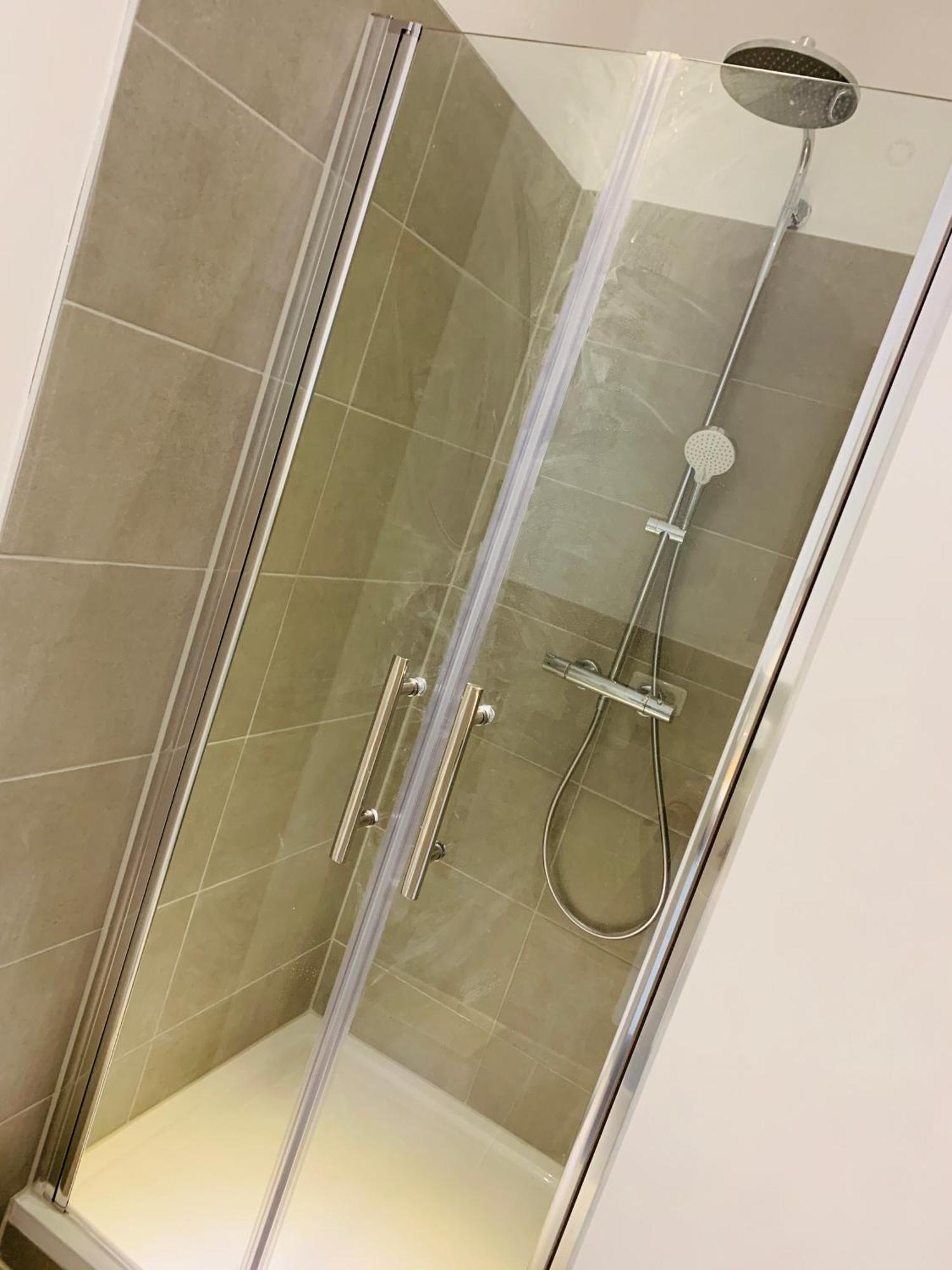 Feddersen Living Kernsanierte Ferienwohnungen - Gemuetlich - Netflix - Voll Ausgestattet - Zentral Brunsbuttel Quarto foto